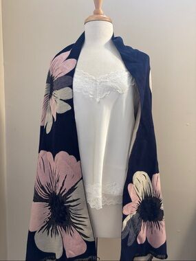 Floral Navy & Pink Women's Viscose/Cashmere Floral Wrap / Shawl - Reversible